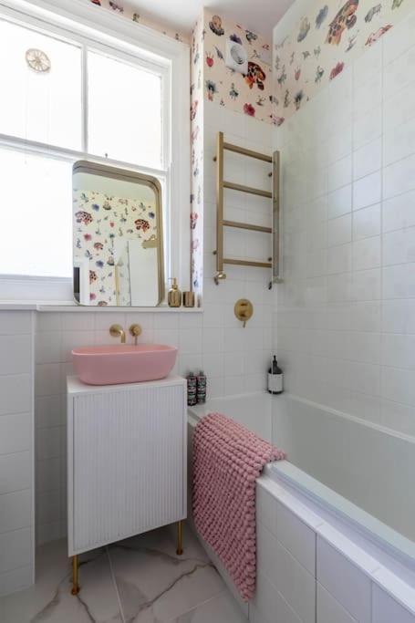 Wolverdene - Entire Ground Floor Flat With Garden 마게이트 외부 사진